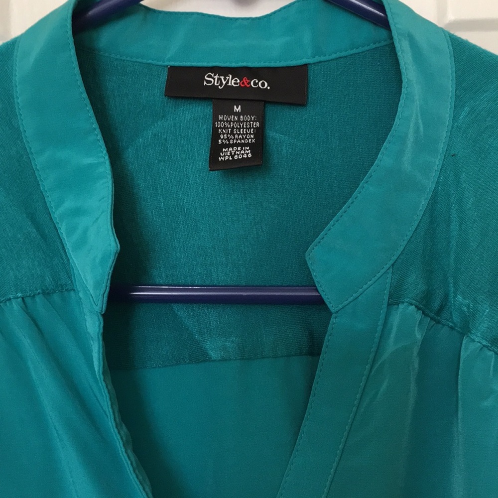 Blouse - Picture 2 of 2